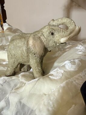 VTG 1988 Stone Critters Elephant